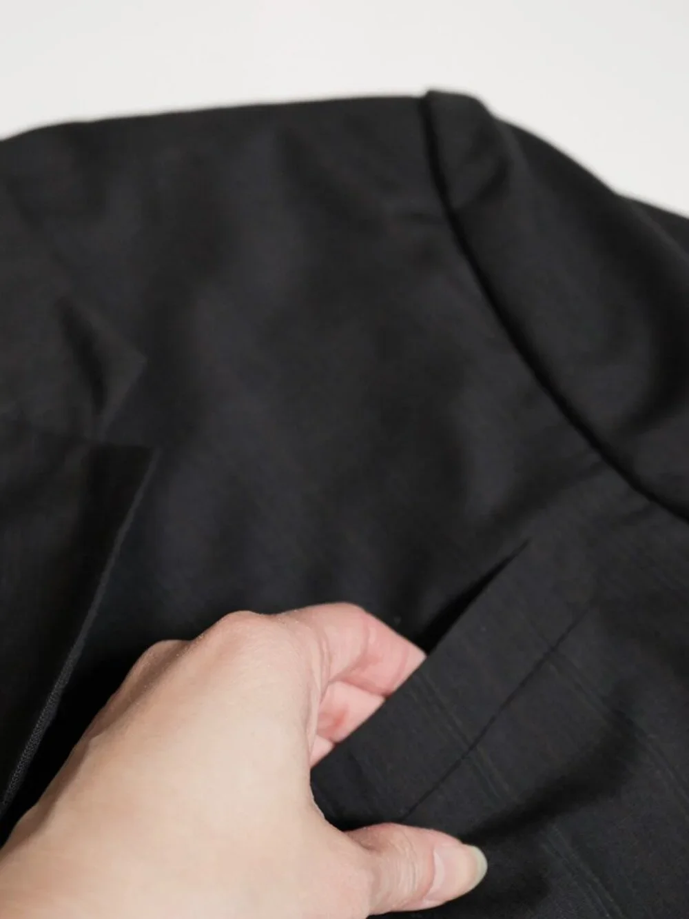 Vintage MINOVA ENGLAND Super 110's Black Wool Striped Blazer - Picture 5 of 12